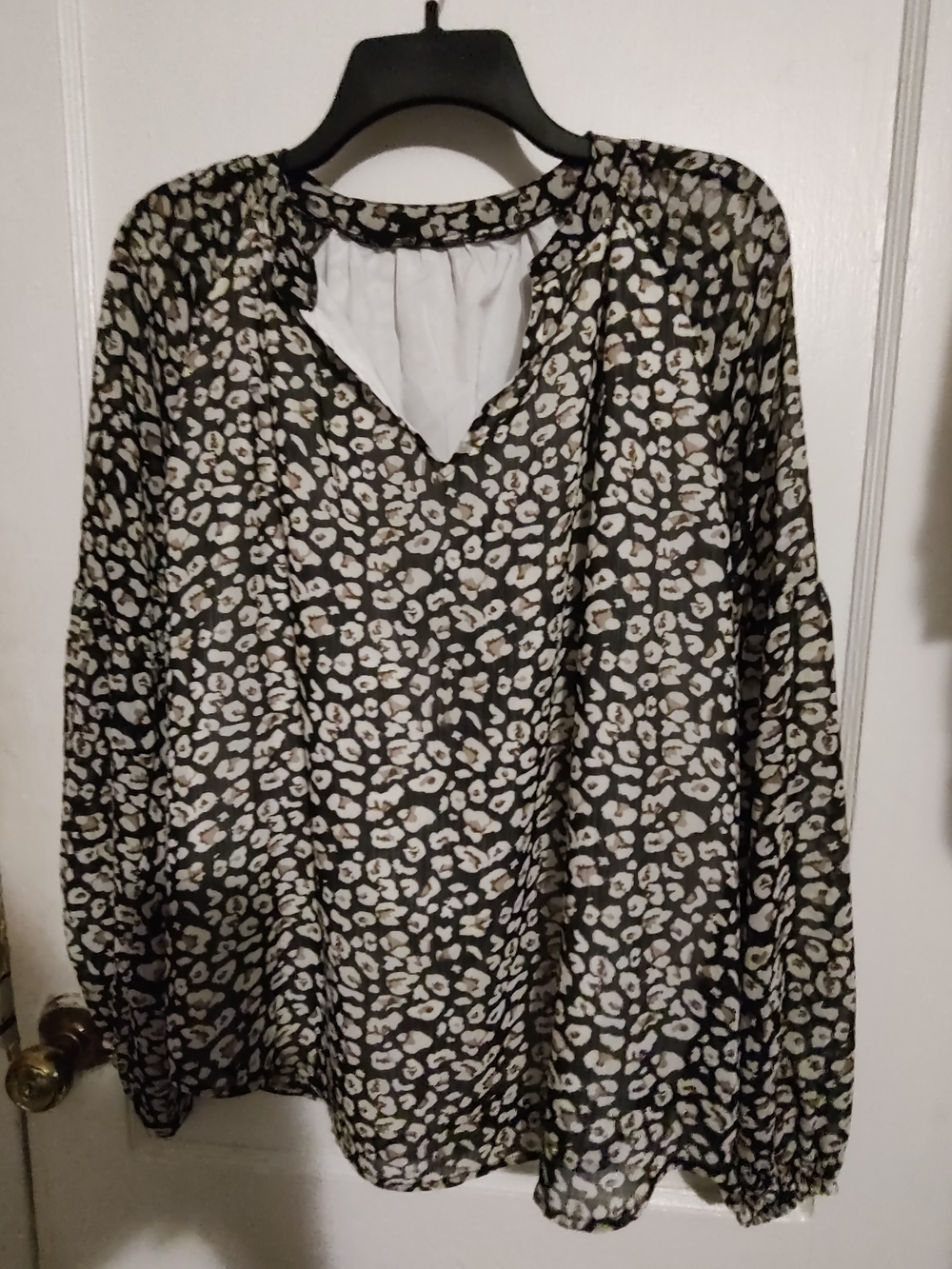 Black and White Printed Long Sleeve Women’s Blouse